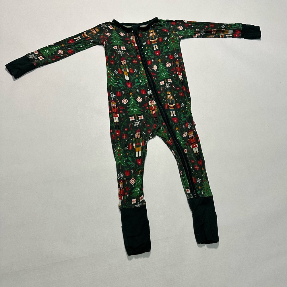 Little sleepies Night at the nutcracker size 12-18 month
